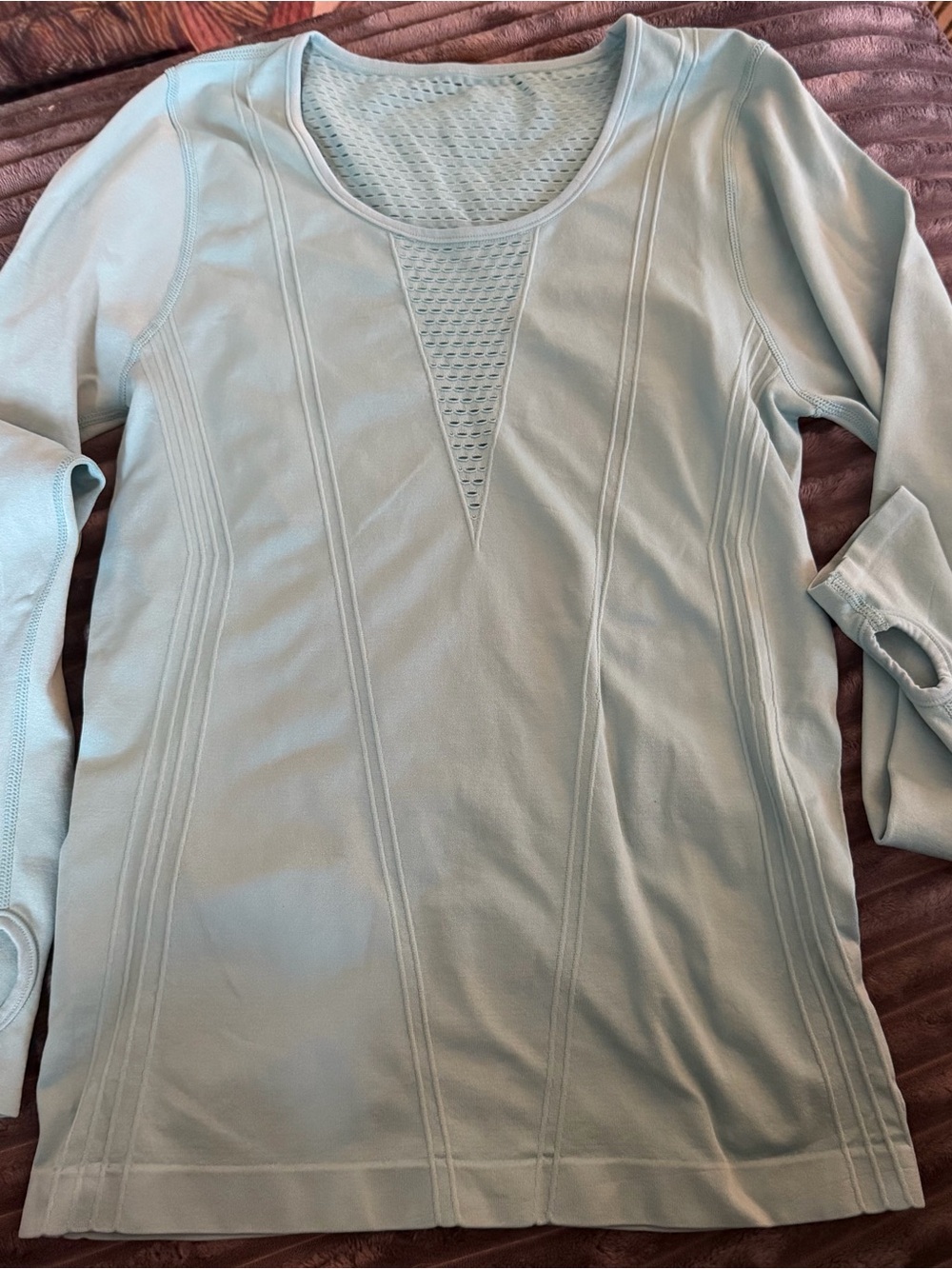 Fabletics Sync Seamless Long-Sleeve Top